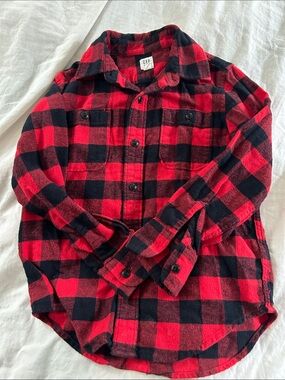 GAP Red and Black Buffalo Plaid Flannel Shirt